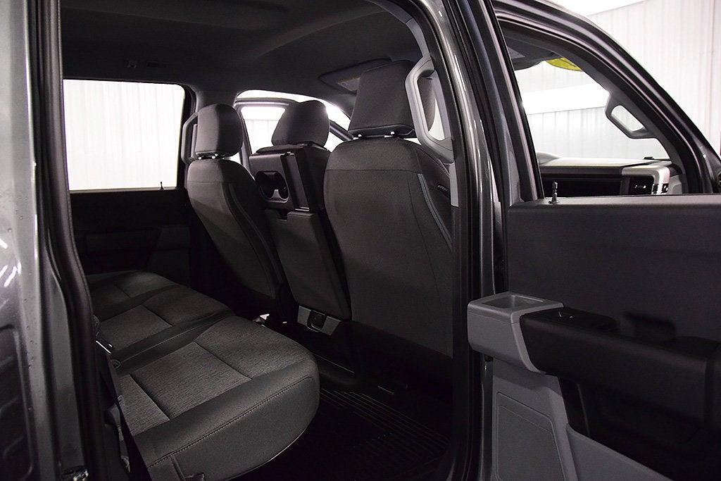 2027 Ford F-350SD XL 8' Box