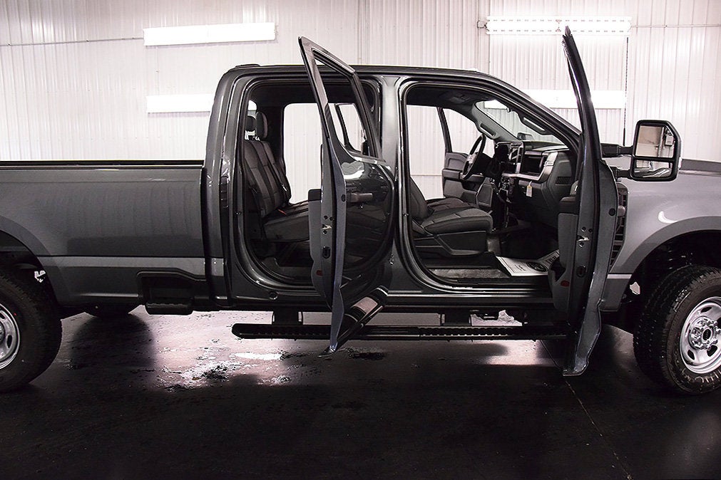 2027 Ford F-350SD XL 8' Box