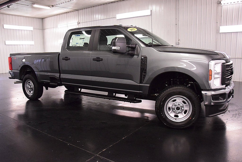 2027 Ford F-350SD XL 8' Box