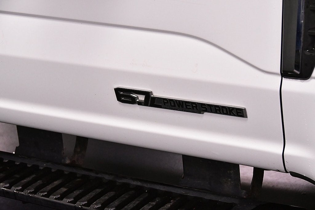 2024 Ford F-350SD XLT 8' Box