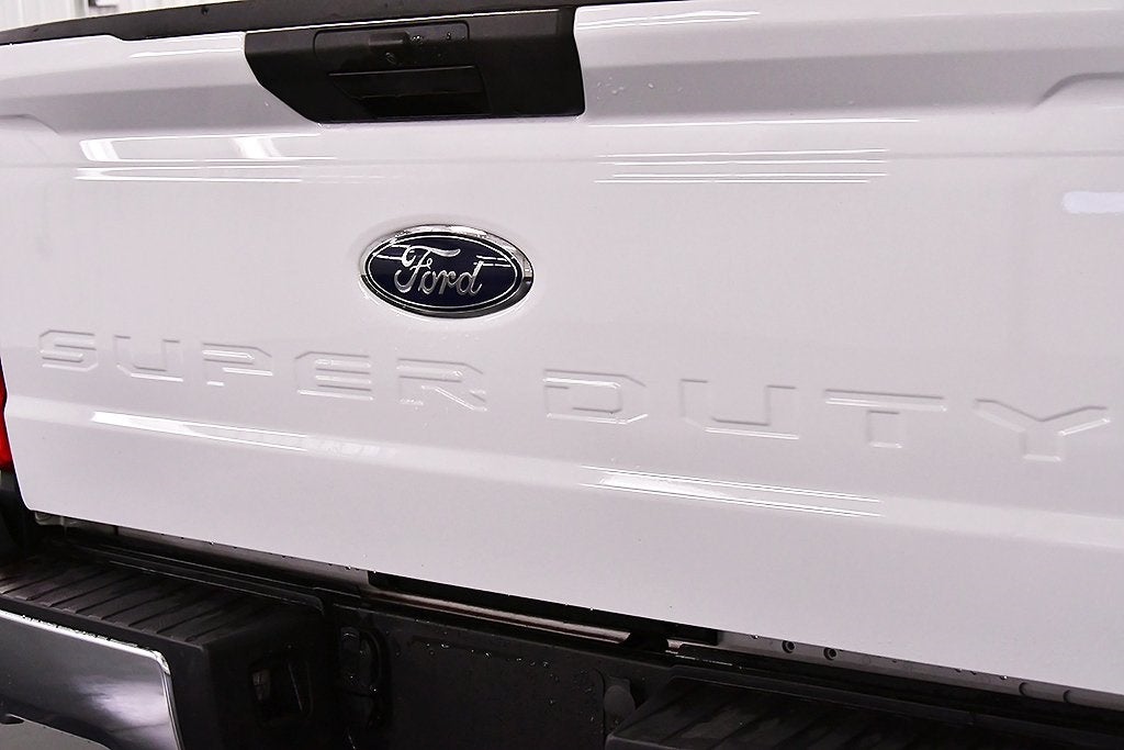 2024 Ford F-350SD XLT 8' Box
