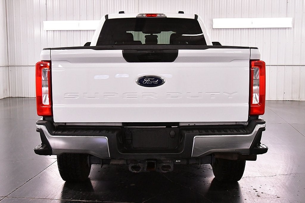 2024 Ford F-350SD XLT 8' Box