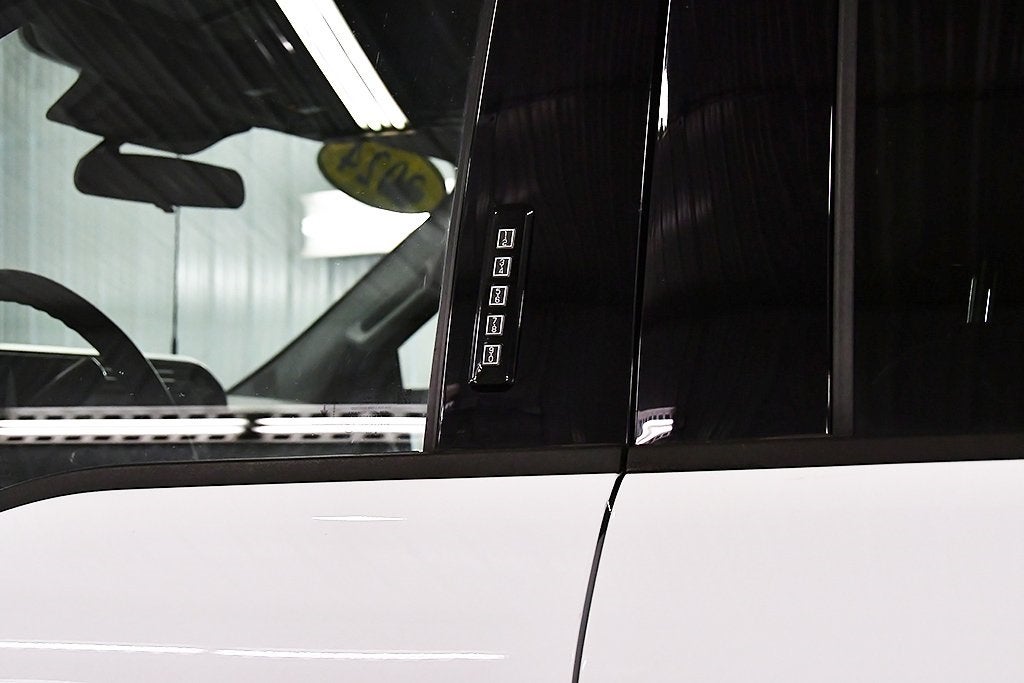 2024 Ford F-350SD XLT 8' Box