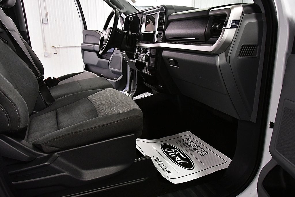 2024 Ford F-350SD XLT 8' Box