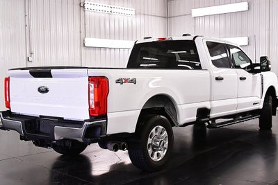 2024 Ford F-350SD XLT 8' Box