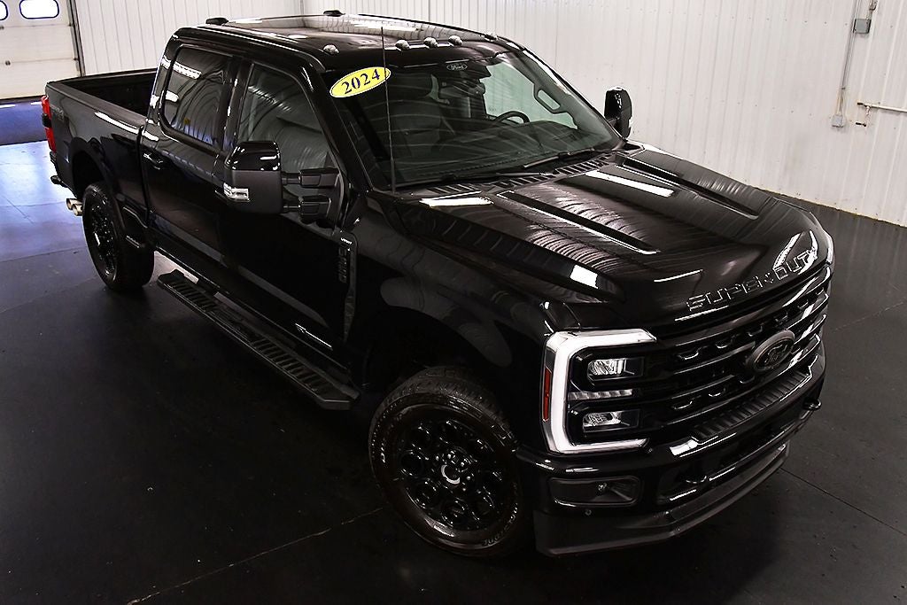 2024 Ford F-350SD Lariat 6-3/4' Box