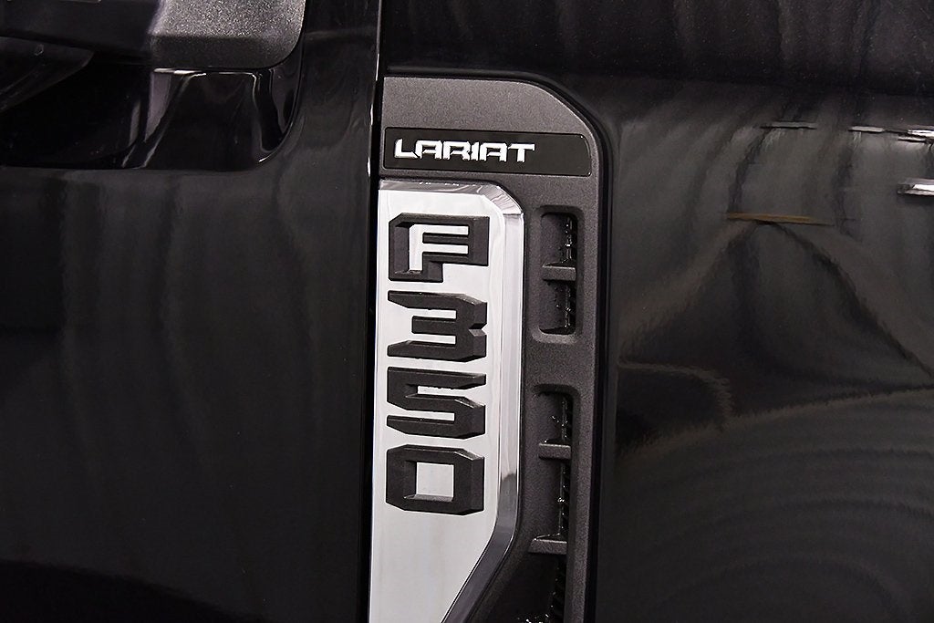 2026 Ford F-350SD Lariat 6-3/4' Box