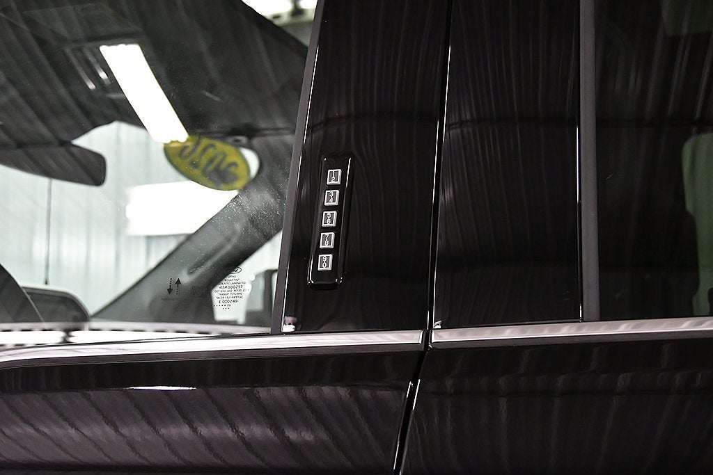 2026 Ford F-350SD Lariat 6-3/4' Box