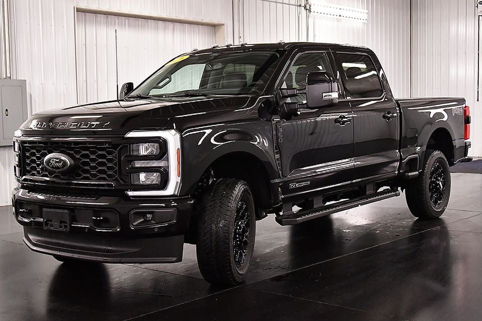 2026 Ford F-350SD Lariat 6-3/4' Box