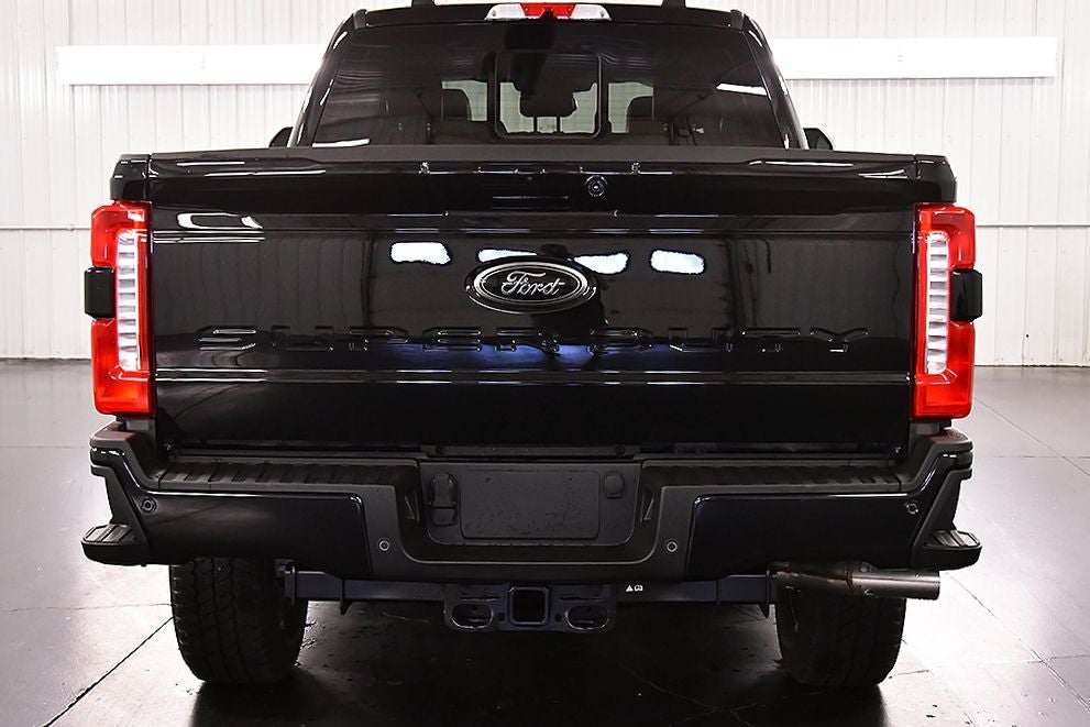 2026 Ford F-350SD Lariat 6-3/4' Box