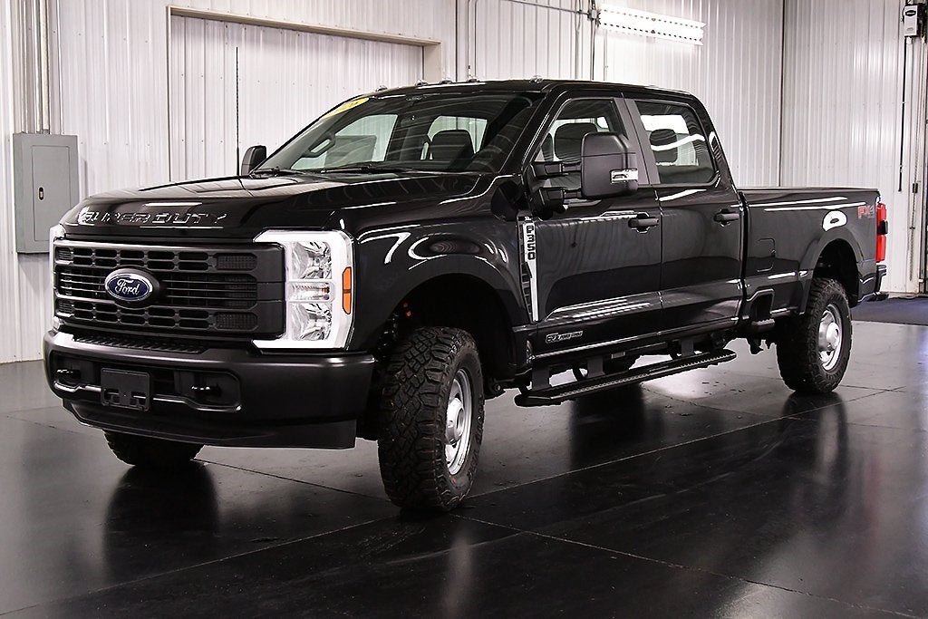 2026 Ford F-350SD XL 8' Box