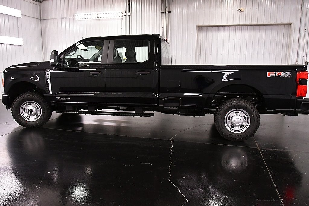 2026 Ford F-350SD XL 8' Box