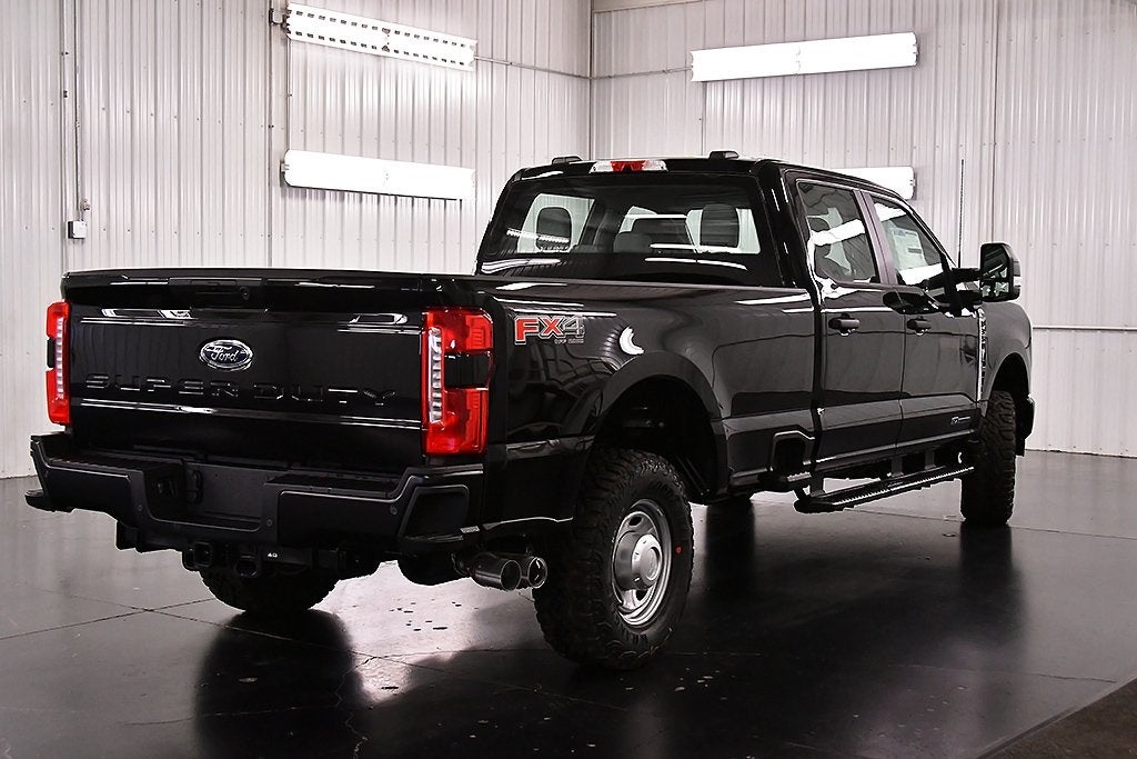 2026 Ford F-350SD XL 8' Box