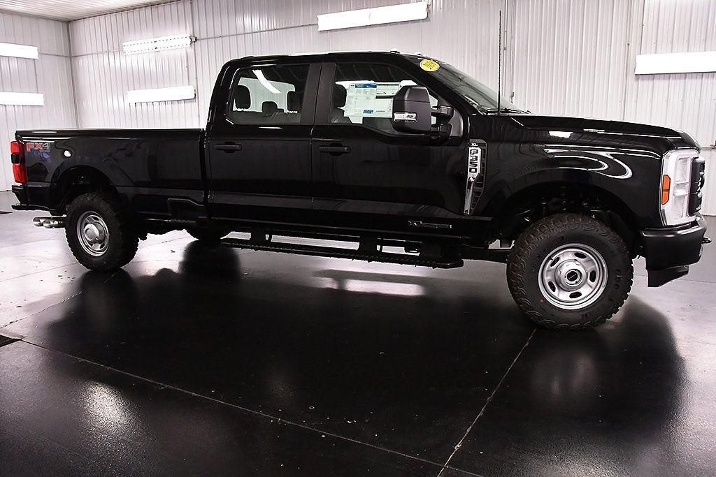 2026 Ford F-350SD XL 8' Box