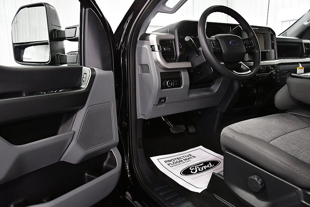 2026 Ford F-350SD XL STX 8' Box