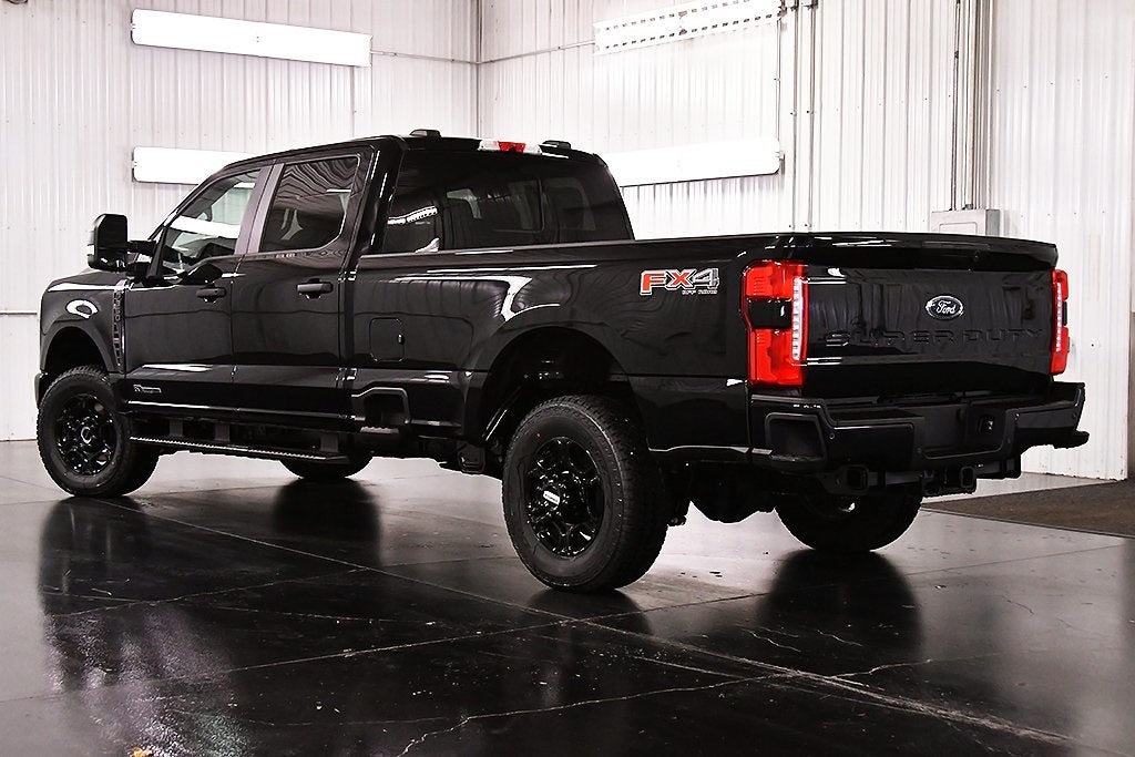 2026 Ford F-350SD XL STX 8' Box