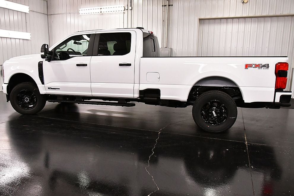 2026 Ford F-350SD XL STX 8' Box