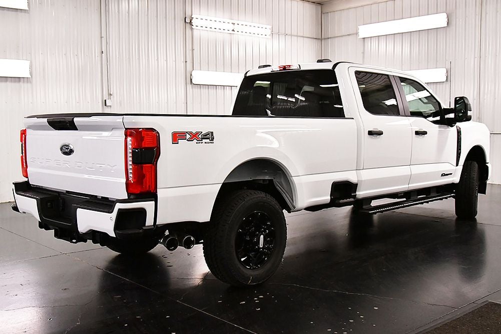 2026 Ford F-350SD XL STX 8' Box