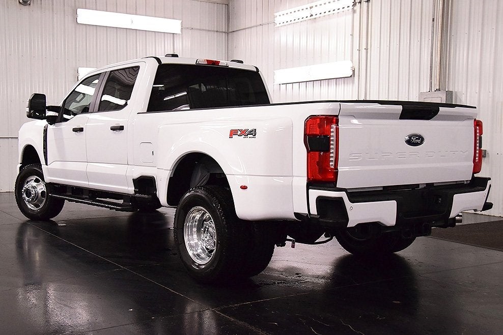 2026 Ford F-350SD XL DRW STX 8' Box