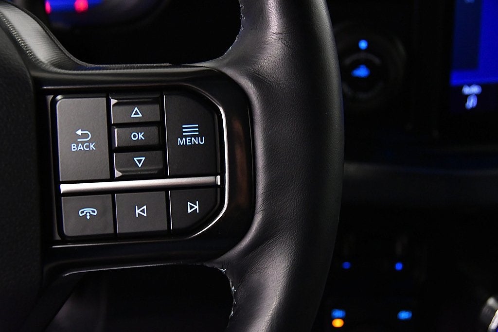 2025 Ford F-350SD Platinum DRW 8' Box