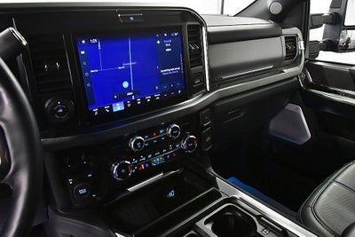 2025 Ford F-350SD Platinum DRW 8' Box