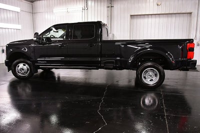 2025 Ford F-350SD Platinum DRW 8' Box