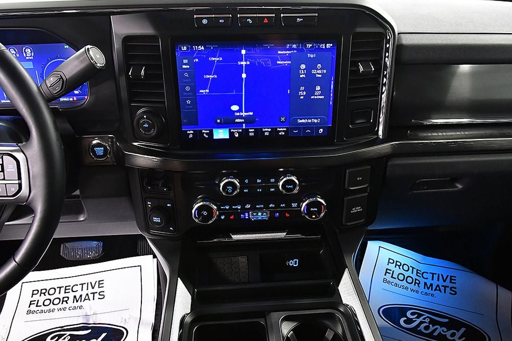 2024 Ford F-350SD Lariat DRW 8' Box