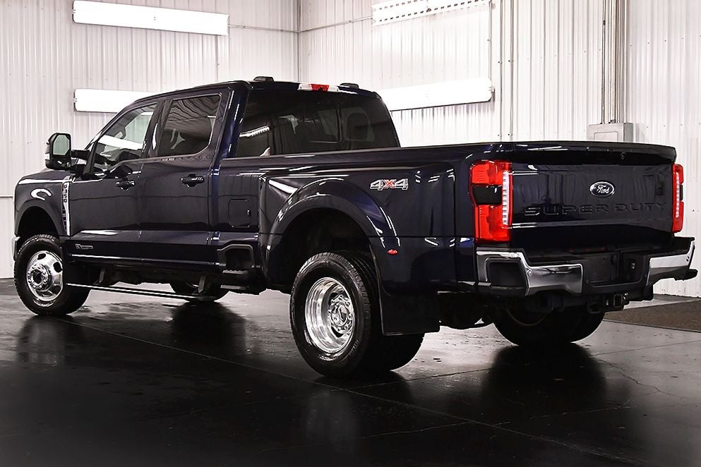 2024 Ford F-350SD Lariat DRW 8' Box