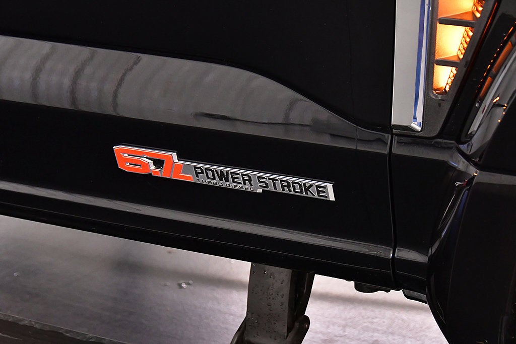 2026 Ford F-450SD Platinum DRW