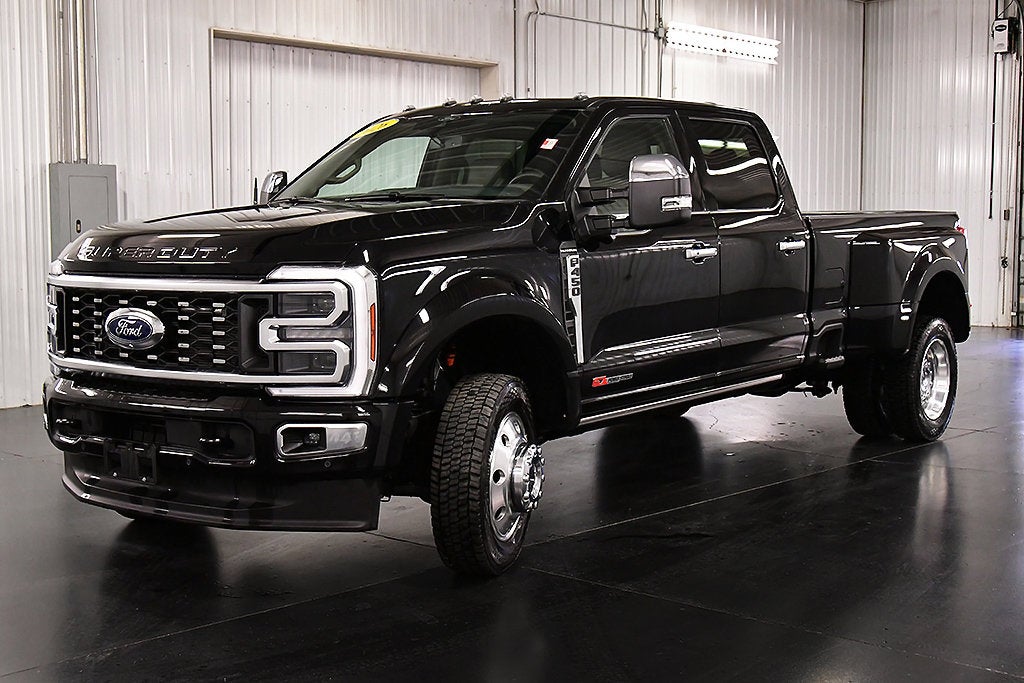 2026 Ford F-450SD Platinum DRW