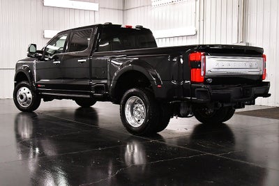 2026 Ford F-450SD Platinum DRW