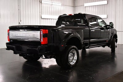 2026 Ford F-450SD Platinum DRW