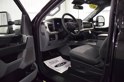 2026 Ford F-450SD XLT DRW 8' Box