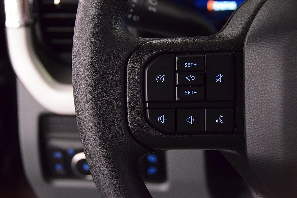 2026 Ford F-450SD XLT DRW 8' Box