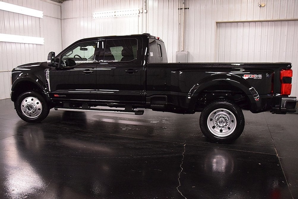 2026 Ford F-450SD XLT DRW 8' Box