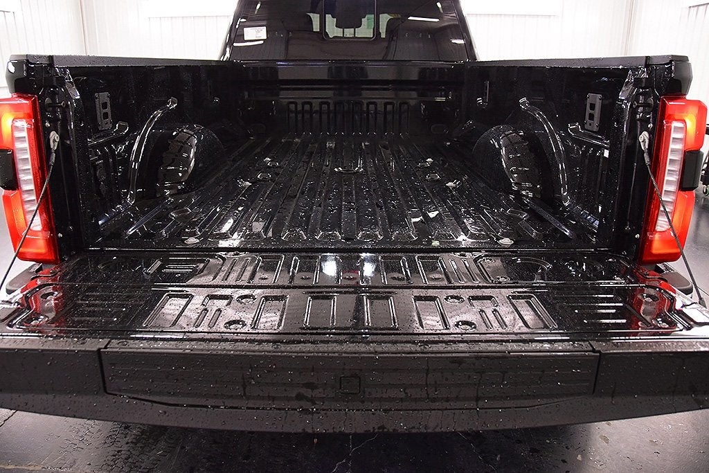 2026 Ford F-450SD XLT DRW 8' Box