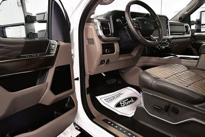 2025 Ford F-450SD Platinum DRW