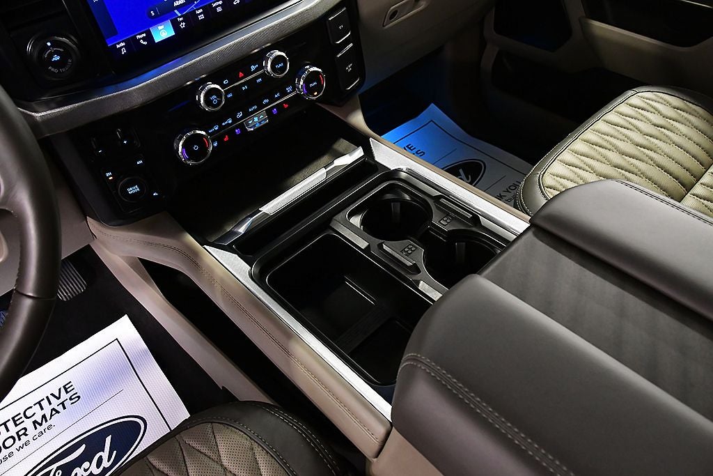 2025 Ford F-450SD Platinum DRW