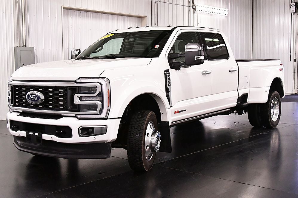 2025 Ford F-450SD Platinum DRW