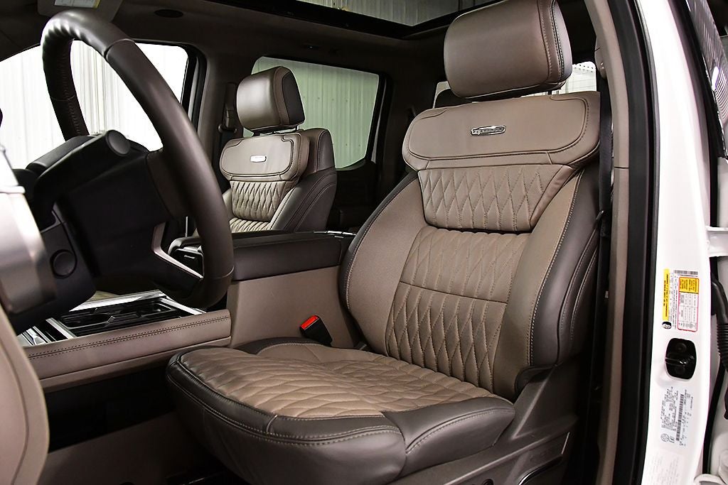 2025 Ford F-450SD Platinum DRW