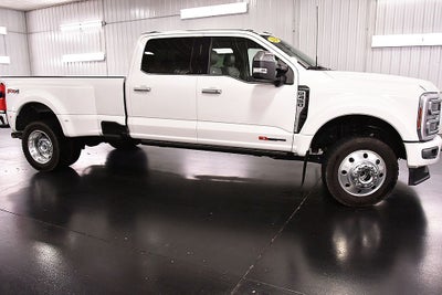 2025 Ford F-450SD Platinum DRW