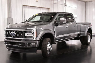 2023 Ford F-450SD Platinum DRW