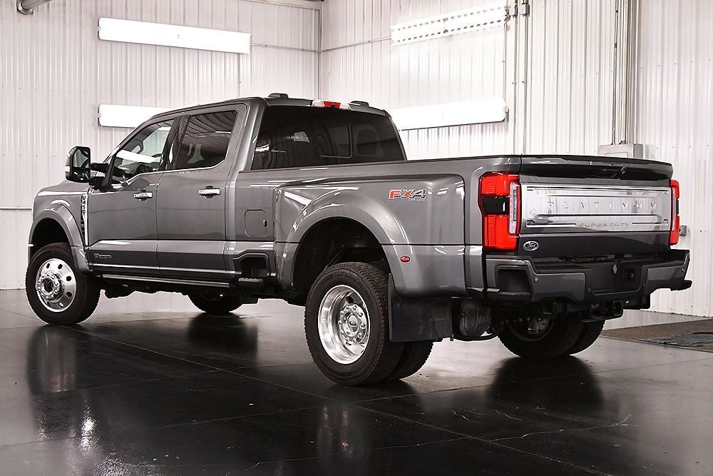 2023 Ford F-450SD Platinum DRW