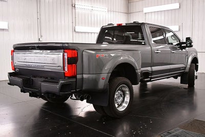 2023 Ford F-450SD Platinum DRW