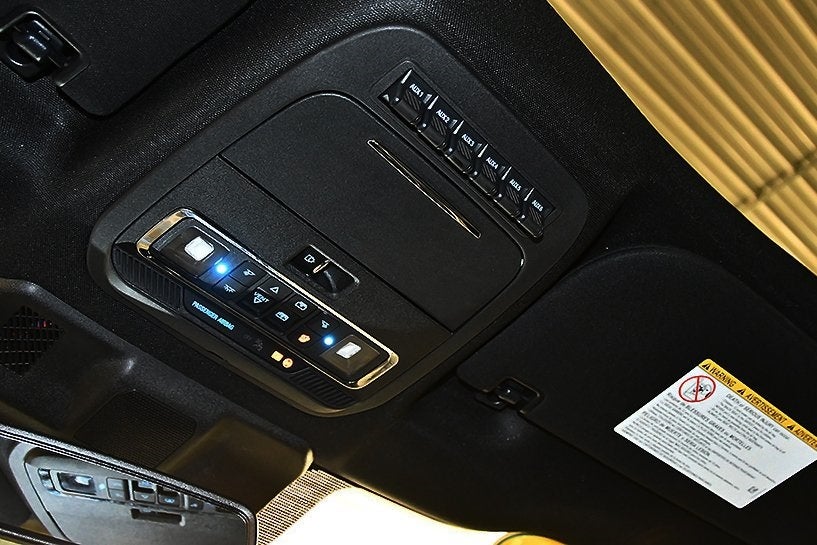 2025 Ford F-450SD Platinum DRW 8' Box