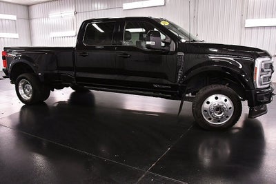 2025 Ford F-450SD Platinum DRW 8' Box
