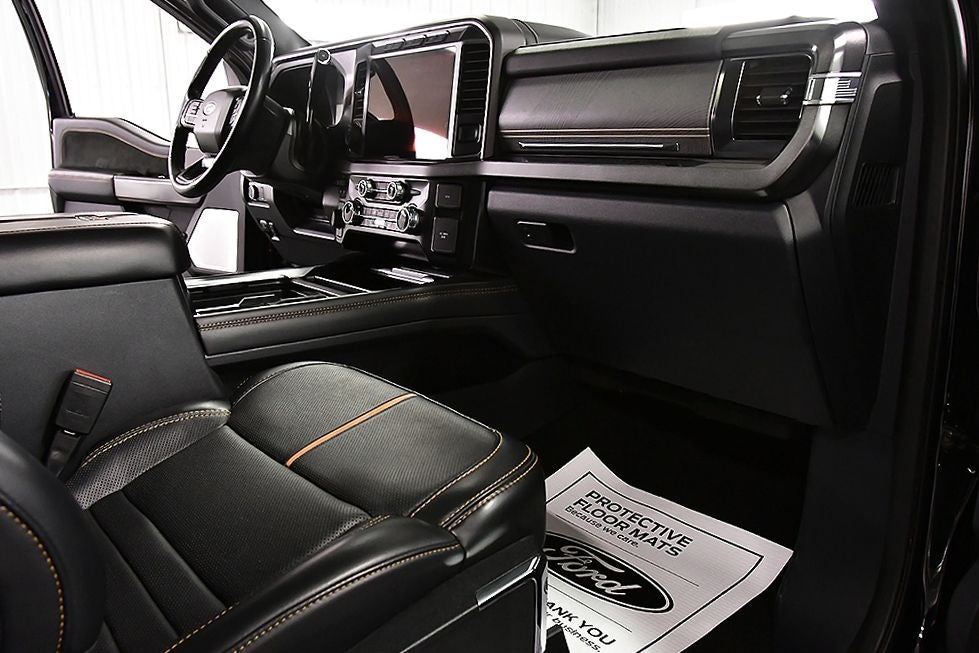 2023 Ford F-450SD Platinum DRW