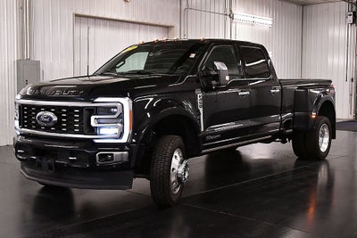 2023 Ford F-450SD Platinum DRW