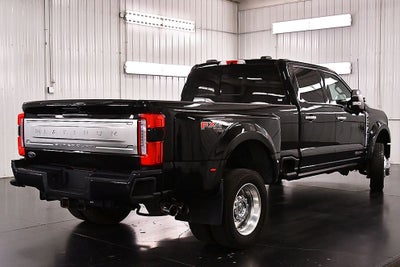 2023 Ford F-450SD Platinum DRW
