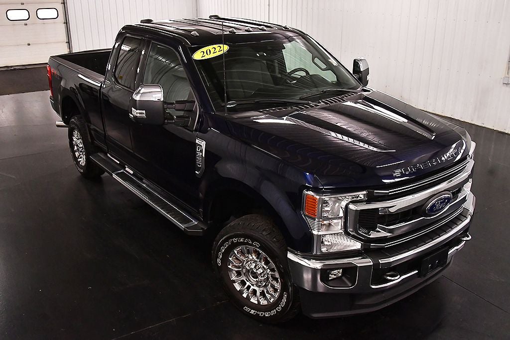 2022 Ford F-350SD XLT 6-3/4' Box